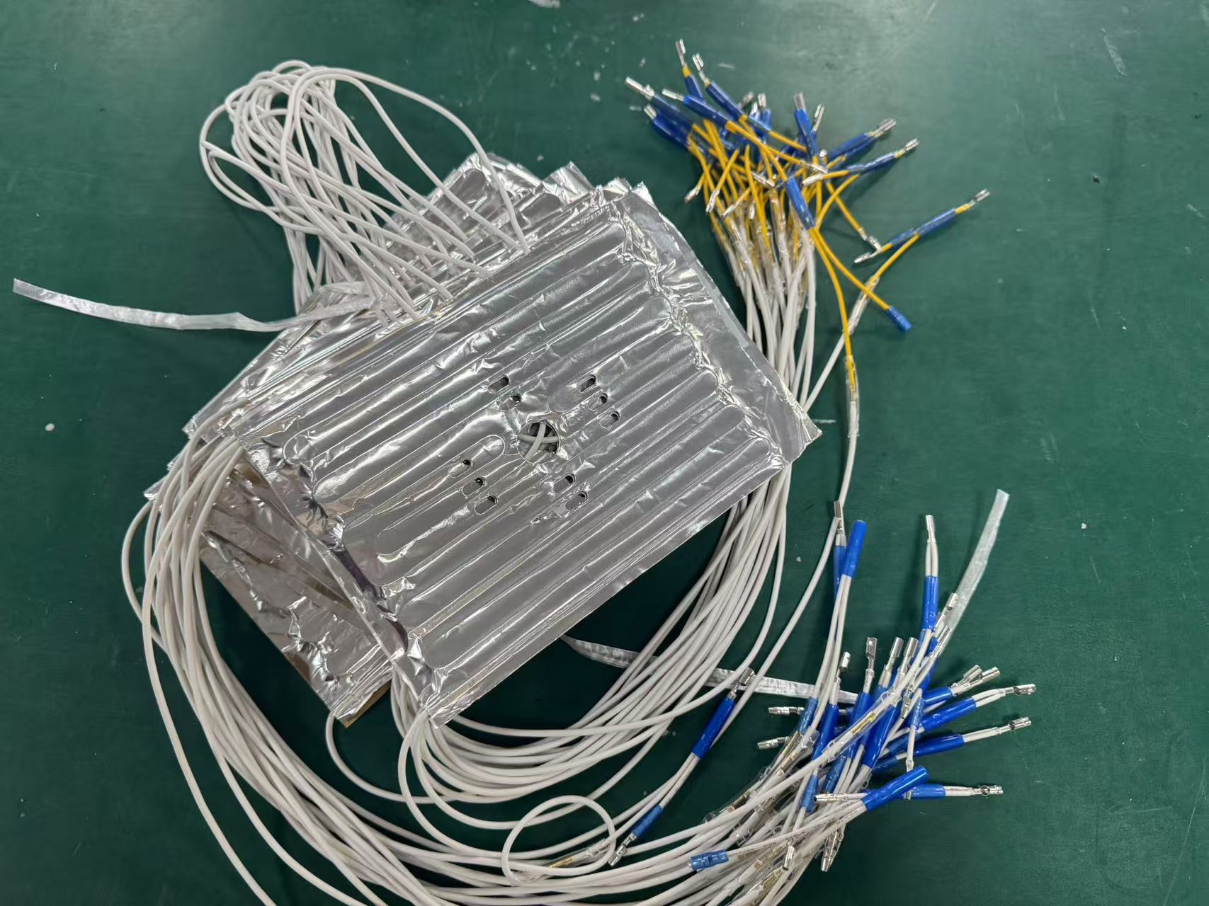 China aluminum foil heater for defrost  factory/supplier/manufacturer