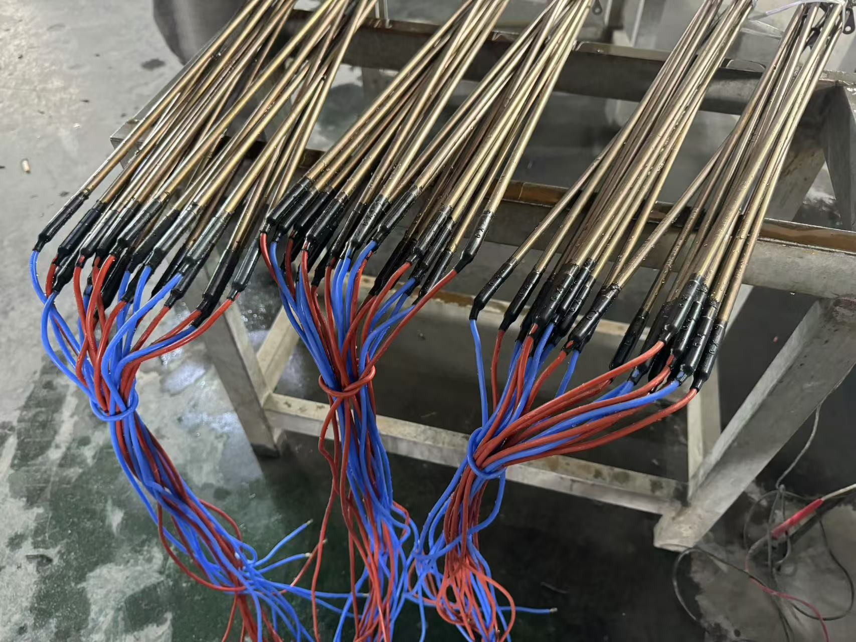 defrost heater element
