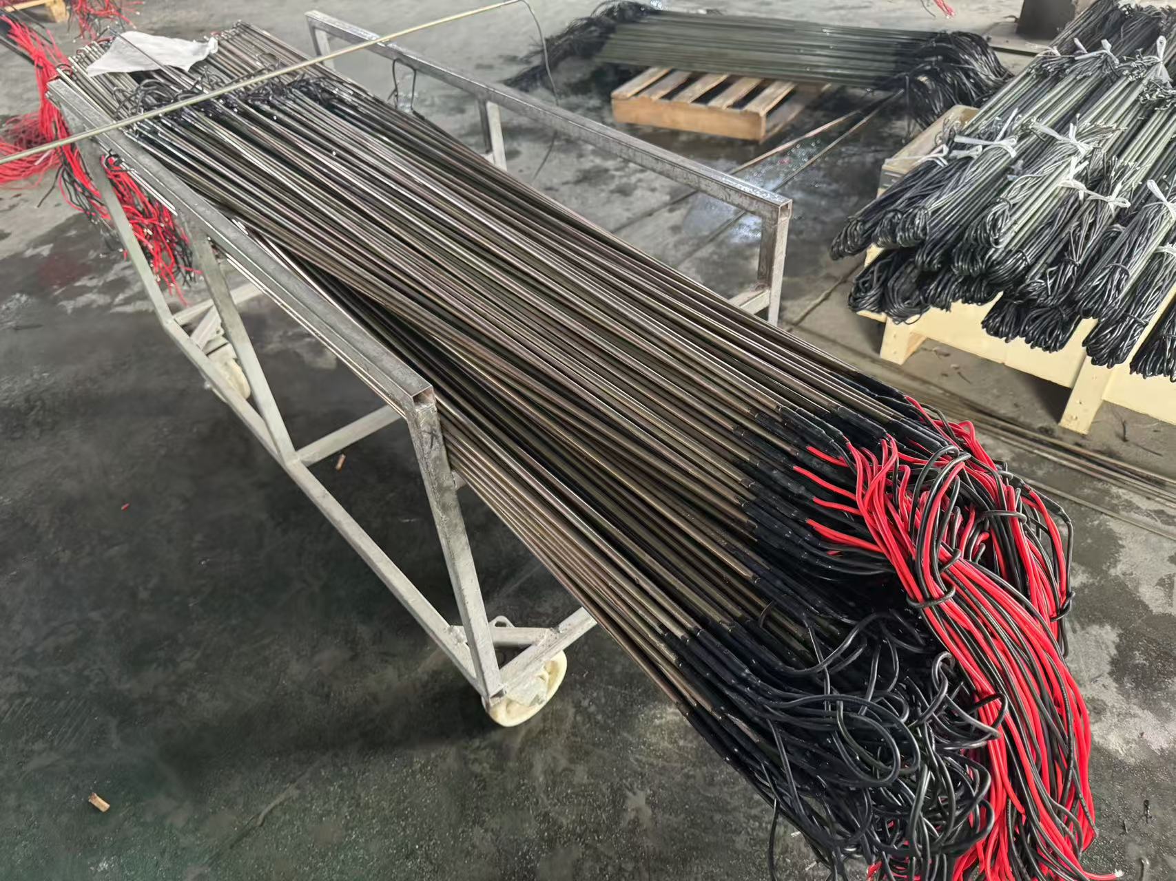 China double tube defrost heater  factory/supplier/manufacturer